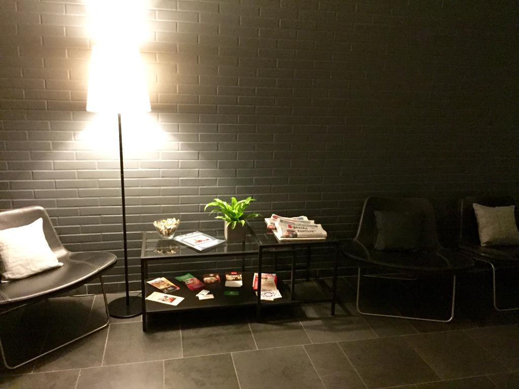 Hotel Simple Tomice  Экстерьер фото